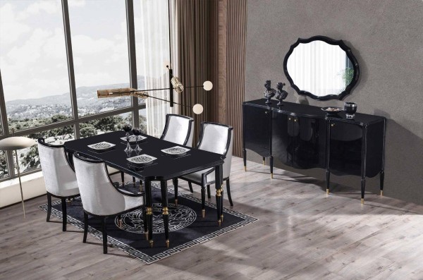 Classic black eetkamer